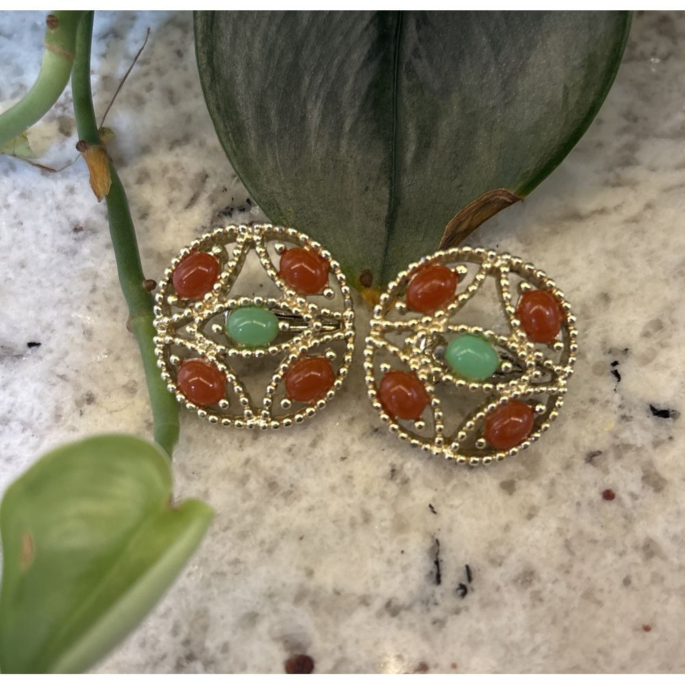 Estate Find, 1969 Sarah Coventry Faux Silver Carnelian/Jade Clip On Earrings